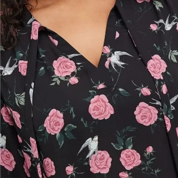 Torrid Floral Bird Print Georgette Tie Neck Blouse Size 5X - Picture 3 of 14
